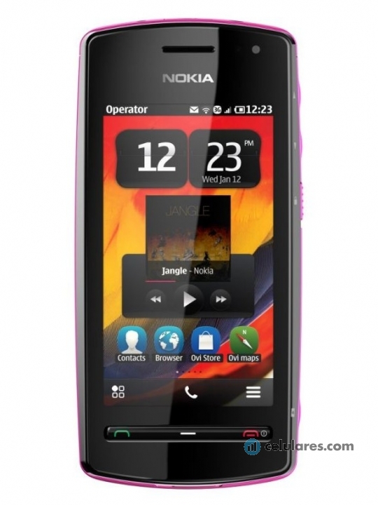 Nokia 600